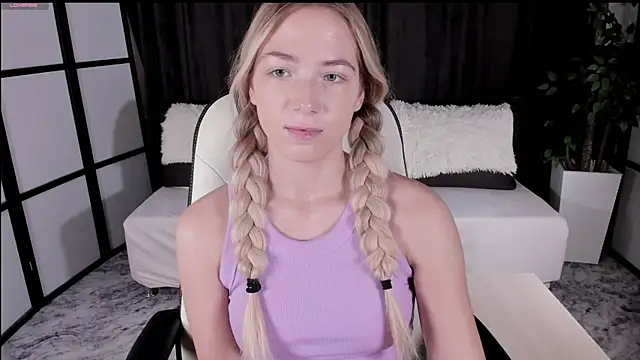 Susan Mimi online show from October 2025 03:06:02 AM