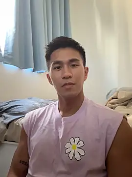 Snapshot of gooodboiii chatting on September 2025 08:03:01 AM gooodboiii online show from September 2025 08:03:01 AM