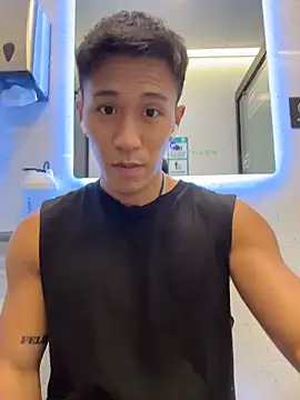 Snapshot of gooodboiii chatting on November 2025 11:20:02 AM gooodboiii online show from November 2025 11:20:02 AM