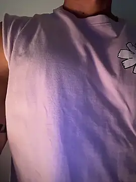 Snapshot of gooodboiii chatting on February 2026 05:18:02 PM gooodboiii online show from February 2026 05:18:02 PM