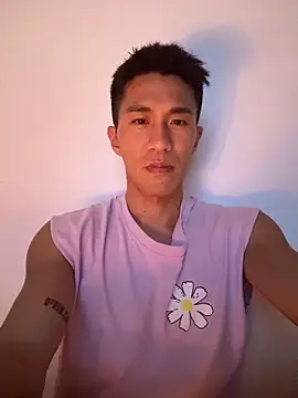 Snapshot of gooodboiii chatting on February 2026 04:48:01 PM gooodboiii online show from February 2026 04:48:01 PM