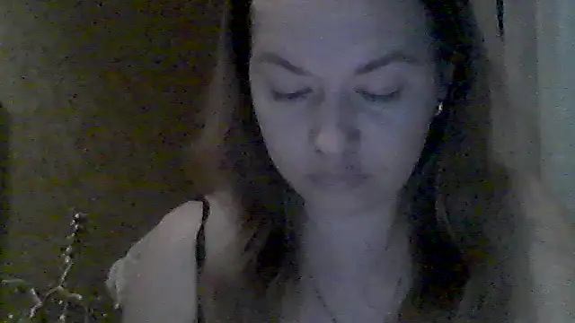 Snapshot of Mironaa chatting on May 2026 08:27:01 PM Mironaa online show from May 2026 08:27:01 PM