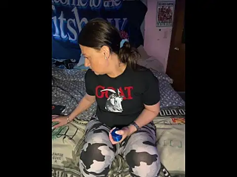 Snapshot of shortywidaphatty chatting on November 2025 01:56:02 PM shortywidaphatty online show from November 2025 01:56:02 PM