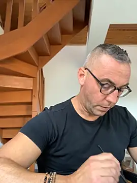 Snapshot of Marronglace1 chatting on October 2025 03:20:01 PM Marronglace1 online show from October 2025 03:20:01 PM