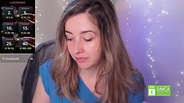 Snapshot of SuggestiveBehavior chatting on October 2025 02:10:01 PM SuggestiveBehavior online show from October 2025 02:10:01 PM