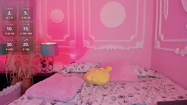 EmilyBorch online show from November 2025 12:38:01 PM