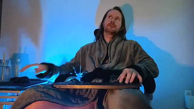 AlbinoAdonis online show from September 2025 09:31:02 PM