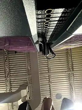 Snapshot of AllesandraLove chatting on October 2025 09:32:01 AM AllesandraLove online show from October 2025 09:32:01 AM