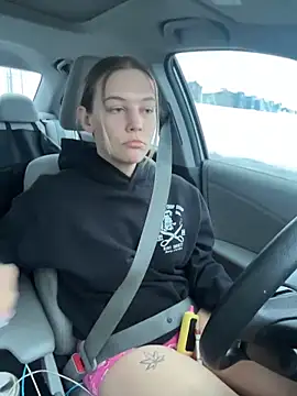 Snapshot of AllesandraLove chatting on February 2026 12:55:01 PM AllesandraLove online show from February 2026 12:55:01 PM