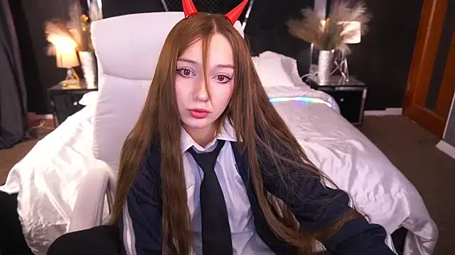 Snapshot of FoxyMayy chatting on October 2025 09:42:01 PM FoxyMayy online show from October 2025 09:42:01 PM