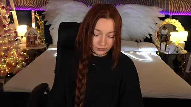 Snapshot of FoxyMayy chatting on December 2025 02:01:02 PM FoxyMayy online show from December 2025 02:01:02 PM