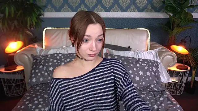 Snapshot of FoxyMayy chatting on January 2026 01:48:02 PM FoxyMayy online show from January 2026 01:48:02 PM