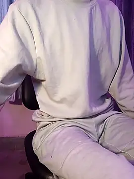 Snapshot of ash706339 chatting on December 2025 06:42:02 AM ash706339 online show from December 2025 06:42:02 AM