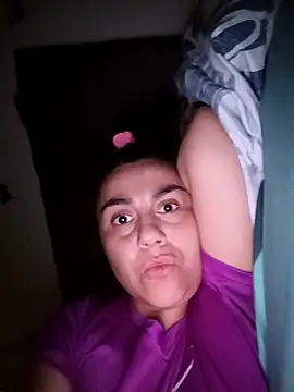 Snapshot of vanessa-titisM chatting on March 2026 06:04:02 AM vanessa-titisM online show from March 2026 06:04:02 AM