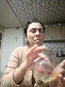 Snapshot of vanessa-titisM chatting on March 2026 03:35:02 AM vanessa-titisM online show from March 2026 03:35:02 AM