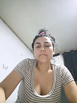 Snapshot of vanessa-titisM chatting on March 2026 03:10:01 AM vanessa-titisM online show from March 2026 03:10:01 AM