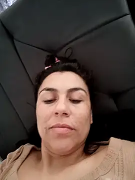 Snapshot of vanessa-titisM chatting on March 2026 03:07:02 PM vanessa-titisM online show from March 2026 03:07:02 PM