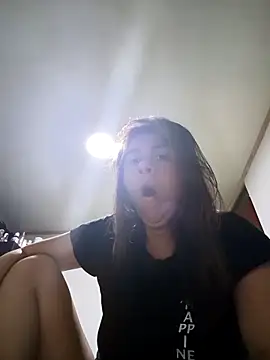 Snapshot of vanessa-titisM chatting on March 2026 09:34:02 AM vanessa-titisM online show from March 2026 09:34:02 AM