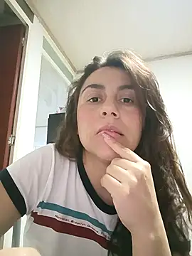 Snapshot of vanessa-titisM chatting on March 2026 03:33:02 AM vanessa-titisM online show from March 2026 03:33:02 AM