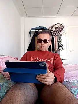 EmilioTaladdro online show from April 2026 01:41:01 PM