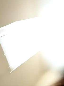 amberlynntun online show from November 2025 07:50:02 PM