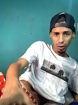 Snapshot of Alexx_1214 chatting on September 2025 12:54:02 AM Alexx 1214 online show from September 2025 12:54:02 AM