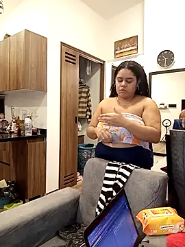 Snapshot of Anabelle_00_ chatting on October 2025 03:31:02 AM Anabelle 00 online show from October 2025 03:31:02 AM