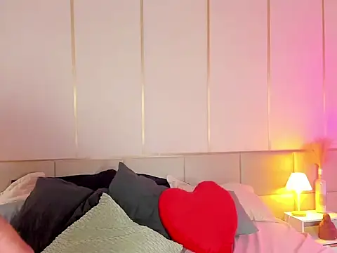 Snapshot of SoHighAngel chatting on February 2026 06:26:01 AM SoHighAngel online show from February 2026 06:26:01 AM