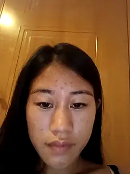 luy-xinh02 online show from September 2025 01:32:01 PM