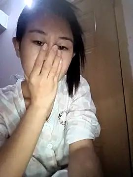 luy-xinh02 online show from October 2025 01:08:02 PM