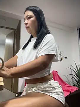IrisDuvall online show from May 2026 09:50:02 AM