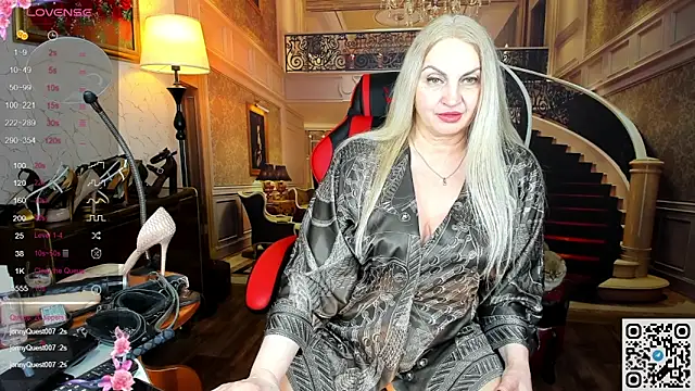 Nina Devillle online show from May 2026 04:07:02 AM
