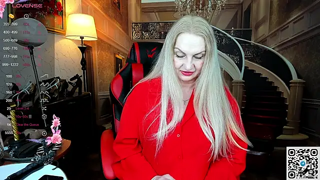 Nina Devillle online show from June 2026 11:39:02 PM
