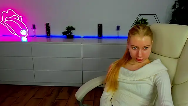 Alina Blonde online show from November 2025 06:51:02 AM