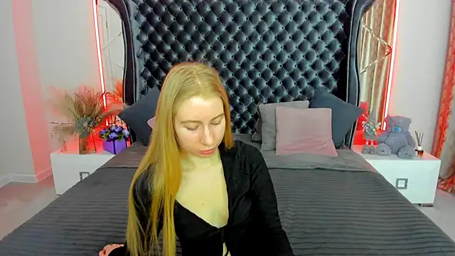 Alina Blonde online show from April 2026 05:54:02 AM