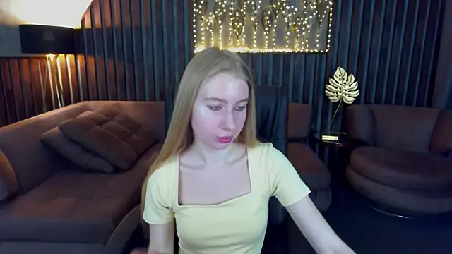 Alina Blonde online show from June 2026 05:49:02 AM