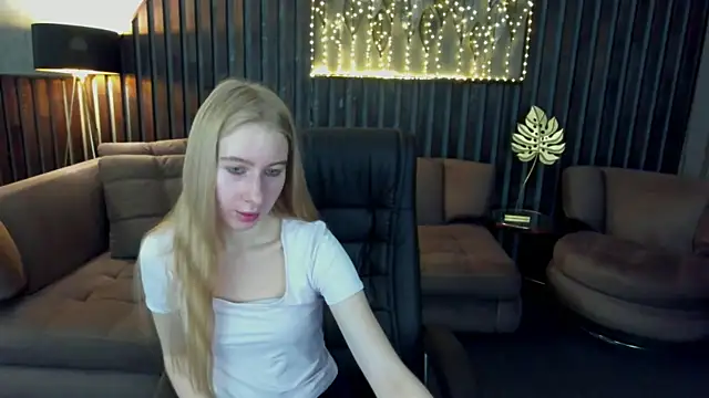 Alina Blonde online show from July 2026 05:36:01 AM