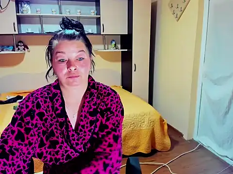 Soffy Skye online show from May 2026 04:54:02 AM