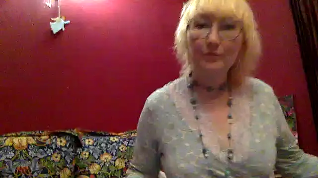 Zeyona online show from July 2026 11:39:02 AM