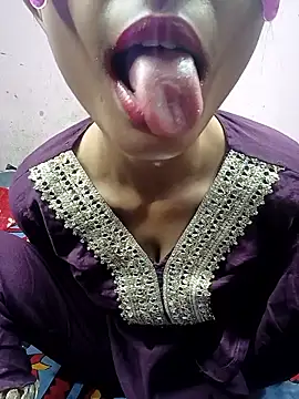 Hotcp6 online show from March 2026 09:02:02 AM