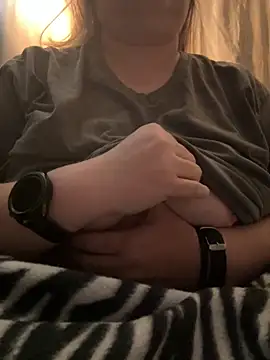 lindamarie  online show from September 2025 04:07:01 PM