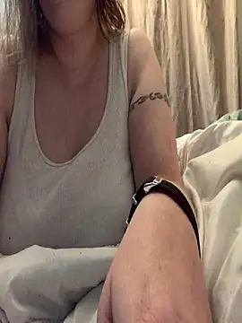 lindamarie  online show from September 2025 02:22:02 PM