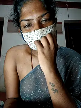 Snapshot of Tamil_Kavitha chatting on October 2025 08:24:02 PM Tamil Kavitha online show from October 2025 08:24:02 PM