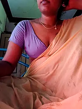 Snapshot of Tamil_Kavitha chatting on May 2026 05:14:02 AM Tamil Kavitha online show from May 2026 05:14:02 AM