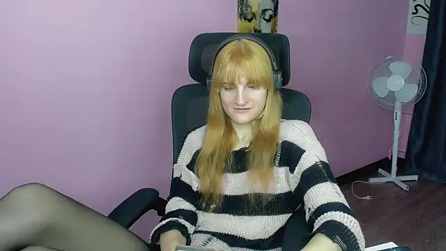 AcidTears online show from November 2025 06:45:01 AM