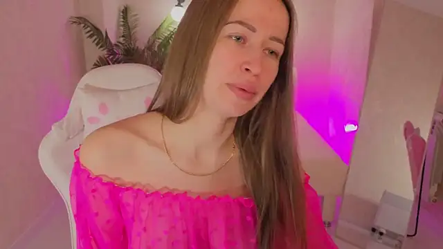 bella li   online show from February 2026 01:32:01 AM