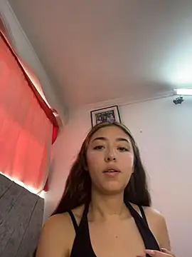 kimmy vegga2 online show from November 2025 03:56:01 PM