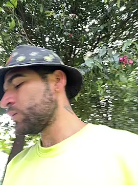 Snapshot of juan_hairy chatting on May 2026 02:45:01 PM juan hairy online show from May 2026 02:45:01 PM