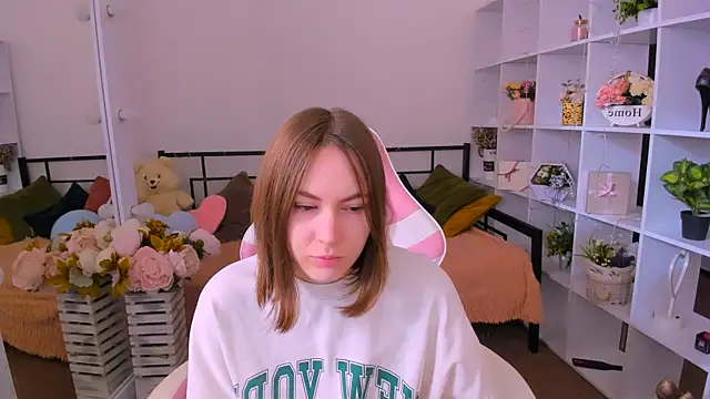 Snapshot of Elma_Lily chatting on February 2026 07:45:02 AM Elma Lily online show from February 2026 07:45:02 AM