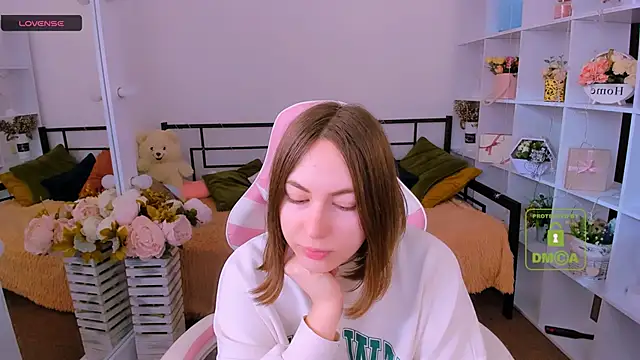 Snapshot of Elma_Lily chatting on February 2026 07:57:02 AM Elma Lily online show from February 2026 07:57:02 AM